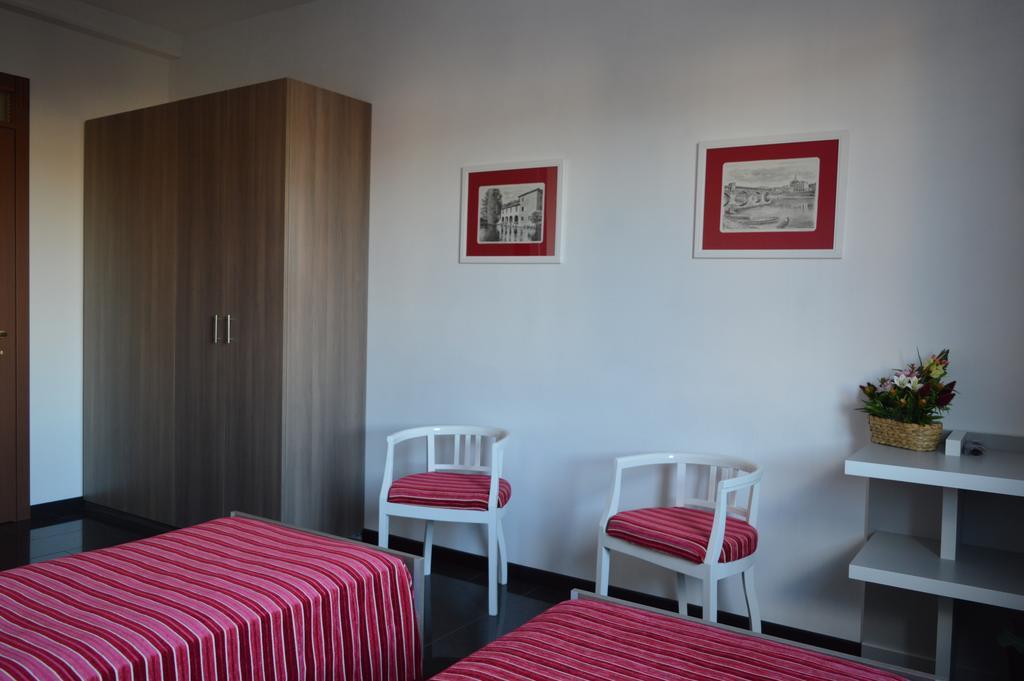 Il Corso Novara Exterior foto